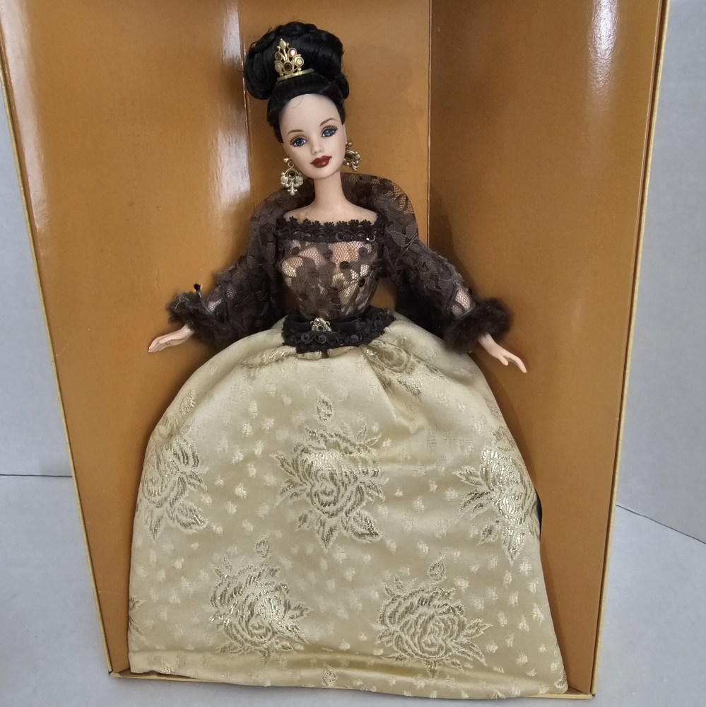 Barbie designed by Oscar de la Renta
